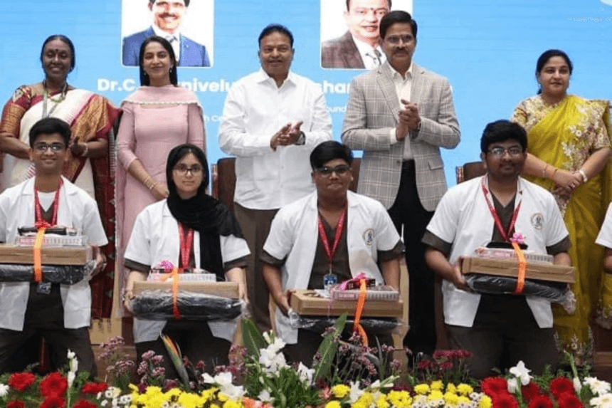 White Coat Ceremony Marks MBBS 2025–26 Induction at VELS