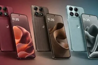 Three Motorola Edge 70 Pro Plus smartphones in burgundy, brown and light blue