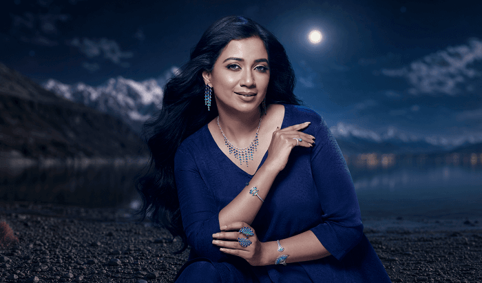 Shreya Ghoshal wearing silver jewellery as Shaya by CaratLane Brand Ambassador